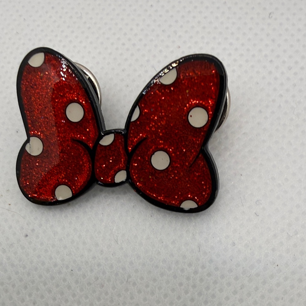 Red Polka Dot Minnie Mouse Bow Pin
